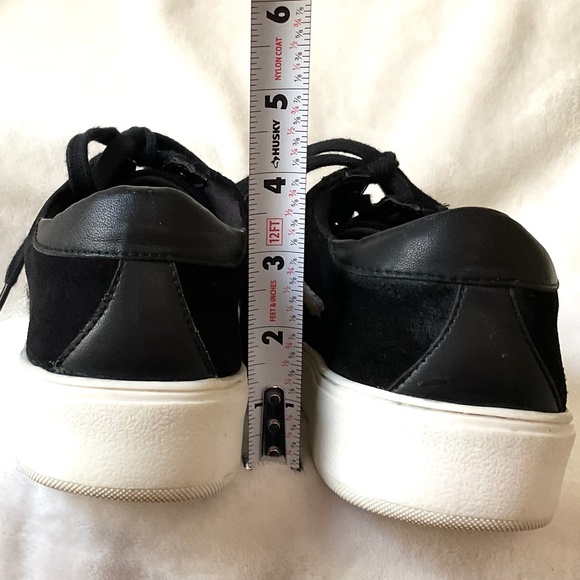 MYRA BAG GIGGLE HAIR ON COWHIDE WESTERN STUDDED SNEAKERS SIZE 8 - Picture 11 of 16